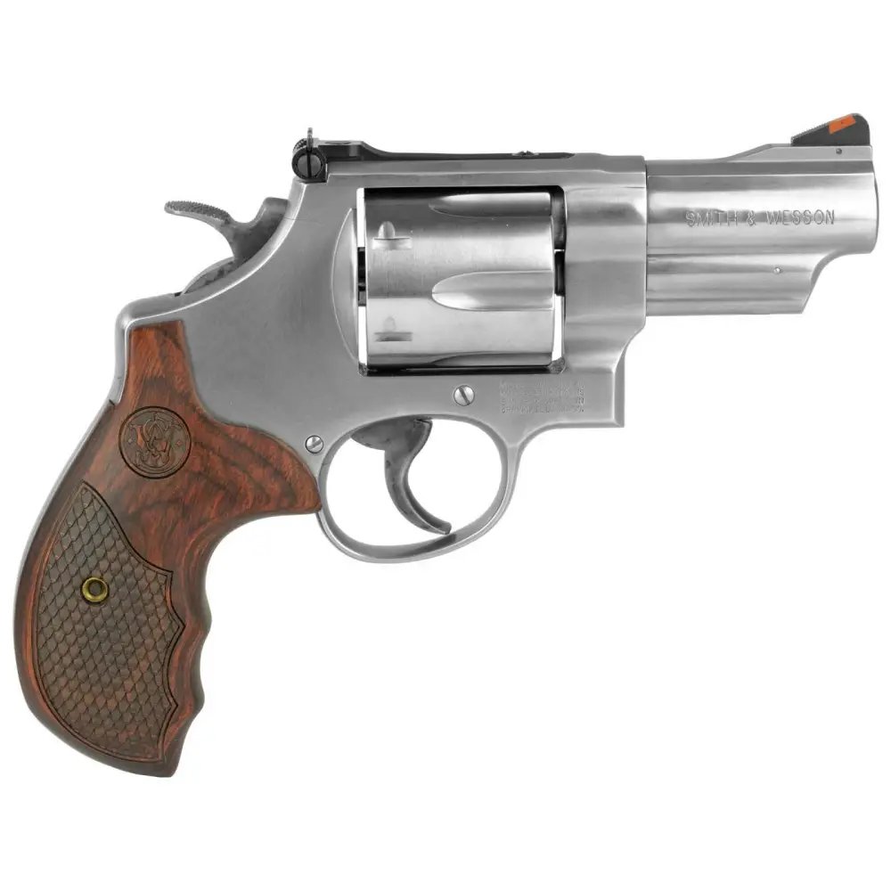 Smith & Wesson 629 Deluxe 44 Magnum 3" Barrel Revolver 150715