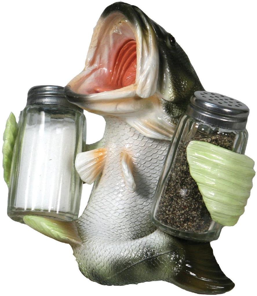 R.EDGE 583 Bass Salt & Pepper Shakers Bass-Holding Design