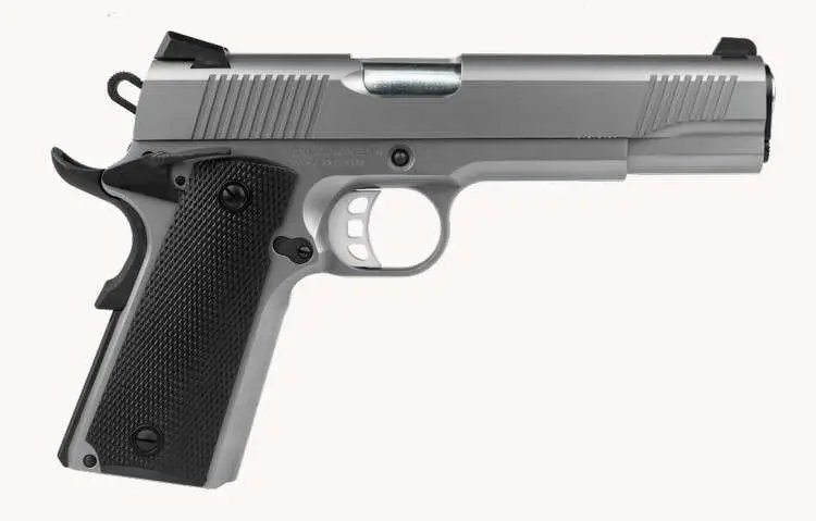 Tisas 1911DSS45 Duty Handgun, .45 ACP, 8+1 Capacity, 5" Cold Hammer Forged Barrel, Stainless Steel, Novak 3-Dot Sights, Series 70 Internals