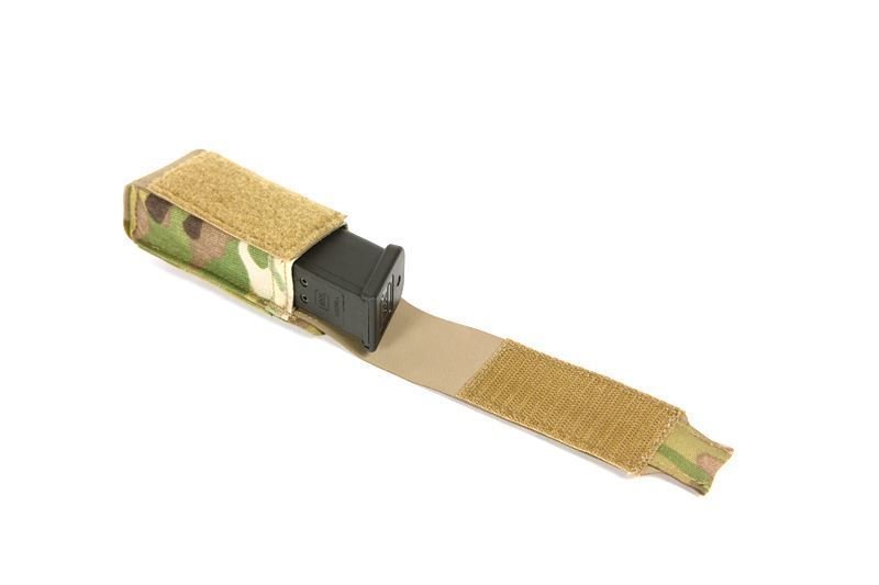 Blue Force Gear-Single Pistol mag Pouch Classic style w/ flap (fits lights multitools) MultiCam