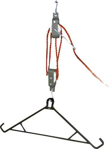 HME 4:1 Game Hanging Gambrel with Pulley System - View 2