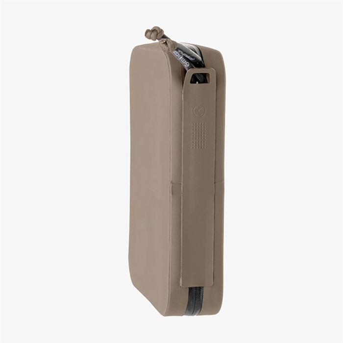Magpul DAKA Utility Large Flat Dark Earth Organizer (MAG1361-245) - View 3
