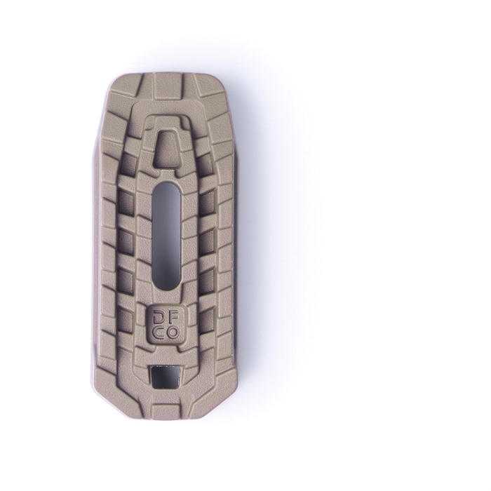 Die Free Co Llc DOSBOOTCOYOTE Dos Boot +2 Coyote Brown Compatible w/Magpul PMAG Gen M3 Magazines, 3 Pack - View 3