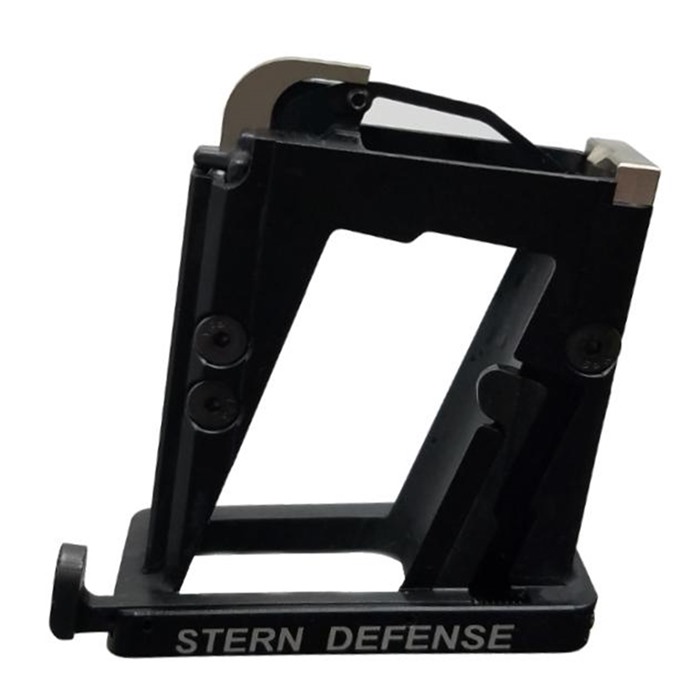 Stern Defense 001SDMAGAD9GLOCK9AND40 Mag-AD9 9mm/40 S&W Adapter Black - View 3