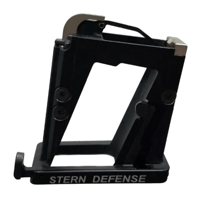 Stern Defense 001SDMAGADB929M AR-15 9mm Conversion Adapter Beretta 92 - View 2