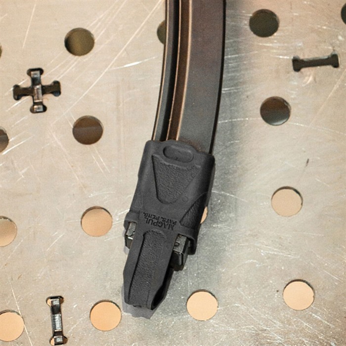 Magpul MAG003-BLK Original Magpul Made of Rubber w/ Black Finish for 9mm Subgun Mags/ 3 Per Pack - View 3