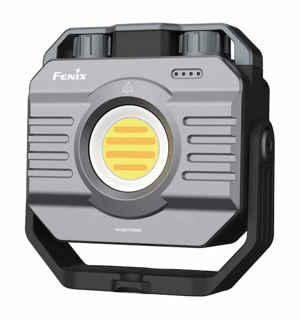 Fenix CL28R Rechargeable Outdoor Lantern 2000 Lumens - View 2