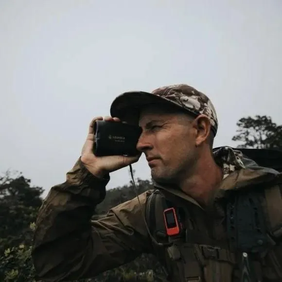 Leupold RX-5000 TBR/W DNA Rangefinder 8X Magnification Black/Gray - View 2